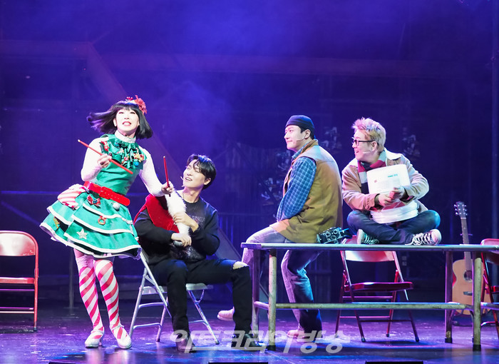 뮤지컬 '렌트' 프레스콜(엔젤 역 김호영, 콜린 역 윤형렬, 로저 역 백형훈, 마크 역 정원영) 2023.11.15 사진 ⓒ아트코리아방송 이용선 기자