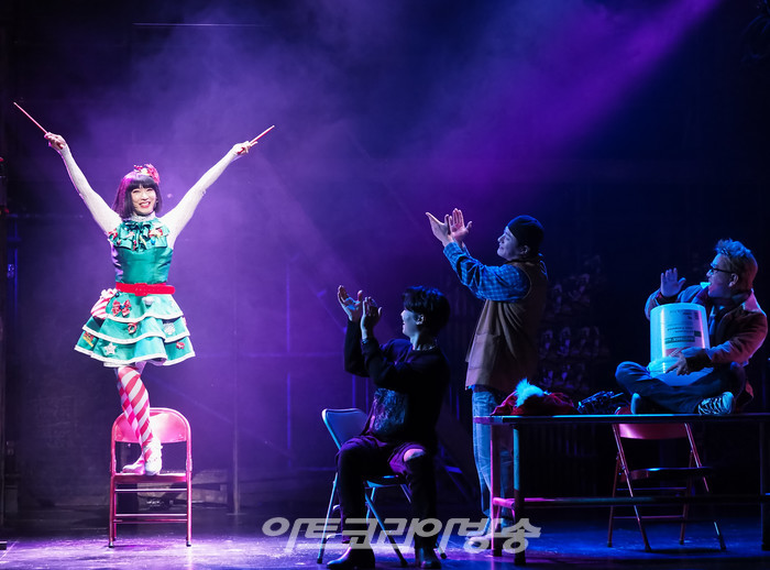 뮤지컬 '렌트' 프레스콜(엔젤 역 김호영, 콜린 역 윤형렬, 로저 역 백형훈, 마크 역 정원영) 2023.11.15 사진 ⓒ아트코리아방송 이용선 기자