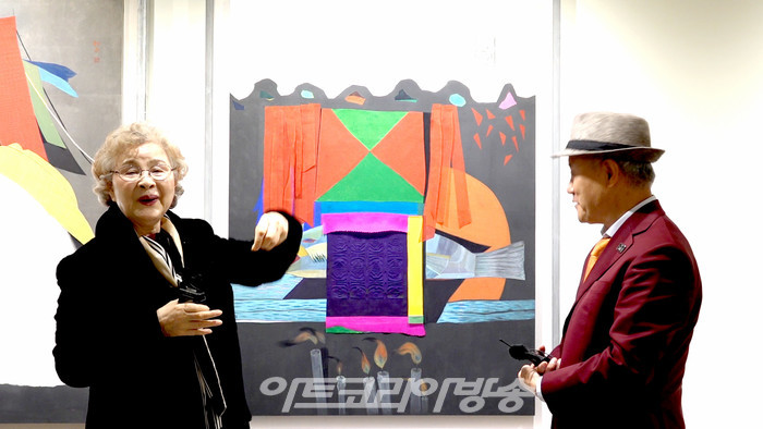 이화자 채색화가와 김달진미술자료박물관 관장