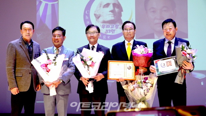 박정준 세종화랑 대표