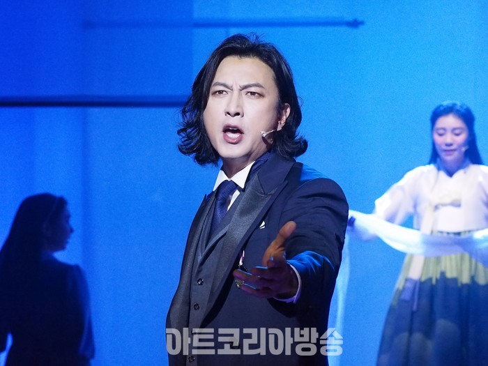 ​창작 뮤지컬 '리진: 빛의 여인' 프레스콜(리진 역 이서영, 콜랭 역 박건형) 2023.12.06 사진 ⓒ아트코리아방송 이용선 기자​