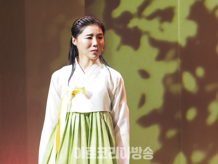 ​창작 뮤지컬 '리진: 빛의 여인' 프레스콜(리진 역 이서영) 2023.12.06 사진 ⓒ아트코리아방송 이용선 기자​