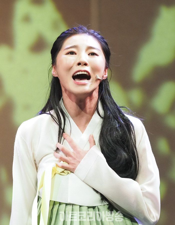 ​창작 뮤지컬 '리진: 빛의 여인' 프레스콜(리진 역 이서영) 2023.12.06 사진 ⓒ아트코리아방송 이용선 기자​