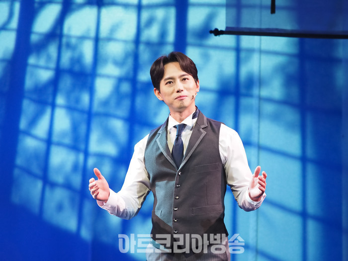 ​창작 뮤지컬 '리진: 빛의 여인' 프레스콜(콜랭 역 김이삭) 2023.12.06 사진 ⓒ아트코리아방송 이용선 기자​