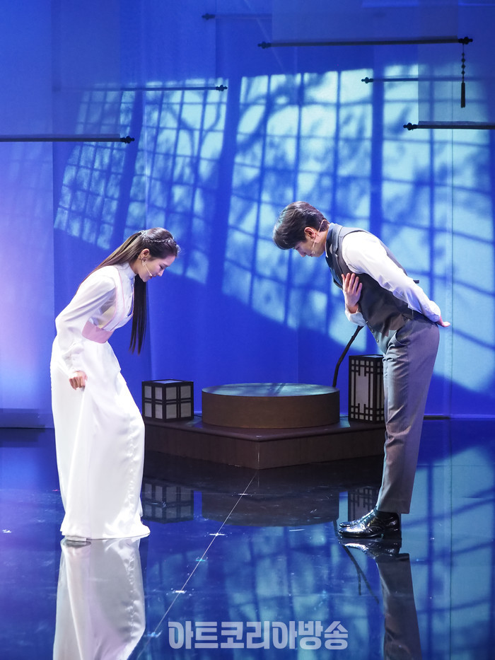 ​창작 뮤지컬 '리진: 빛의 여인' 프레스콜(리진 역 서이빈, 콜랭 역 김이삭) 2023.12.06 사진 ⓒ아트코리아방송 이용선 기자​