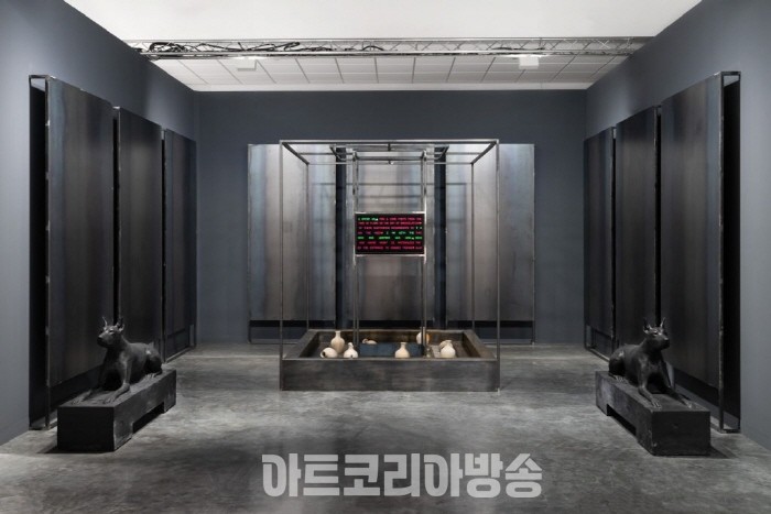 아자 엘 시디크, 파이널 판타지 (2023). 아티스트 및 Bradley Ertaskiran의 제공.