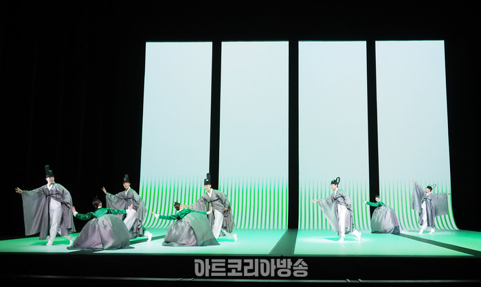 국립무용단 '묵향' 전막 프레스콜. 2023.12.13 사진 ⓒ아트코리아방송 이용선 기자​