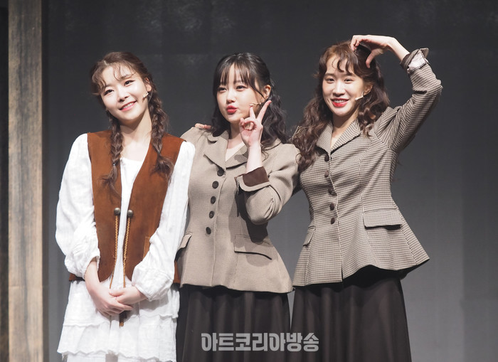 화가시리즈 뮤지컬 '모딜리아니'와 '에곤 실레' 프레스콜(잔 & 발리 역 선유하-금조-박새힘) 2023.12.14 사진 ⓒ아트코리아방송 이용선 기자​