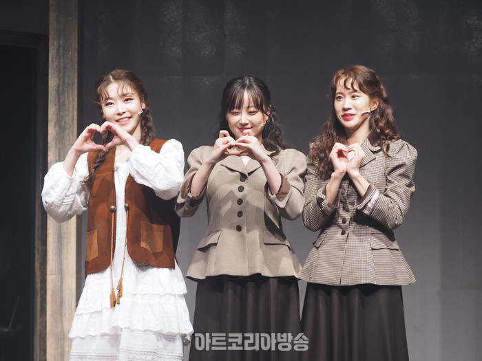 화가시리즈 뮤지컬 '모딜리아니'와 '에곤 실레' 프레스콜(잔 & 발리 역 선유하-금조-박새힘) 2023.12.14 사진 ⓒ아트코리아방송 이용선 기자​