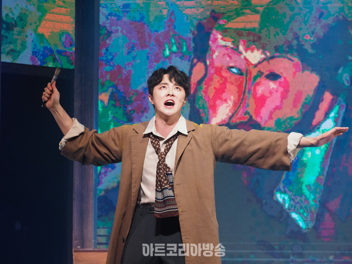 ​화가시리즈 뮤지컬 '모딜리아니'와 '에곤 실레' 프레스콜(모딜리아니 역 최민우). 2023.12.14 사진 ⓒ아트코리아방송 이용선 기자​​