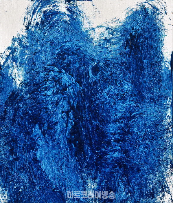 BLUE LIFE no 12, 45.5 x 53cm,pigment in medium on canvas, 2023