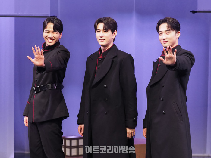 창작 뮤지컬 '리진: 빛의 여인' 프레스콜(변우진 역의 배우 김제하-김서환-권태하 ) 2023.12.06 사진 ⓒ아트코리아방송 DB