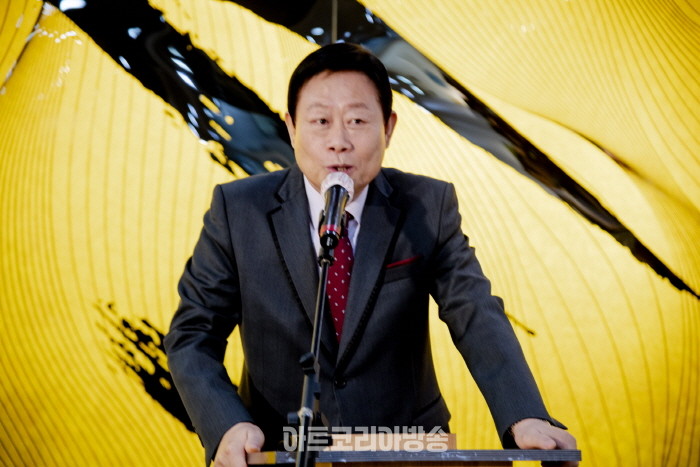 고완석 초대개인전 'LOOK-보다' 2024-인사아트프라자 박복신 회장