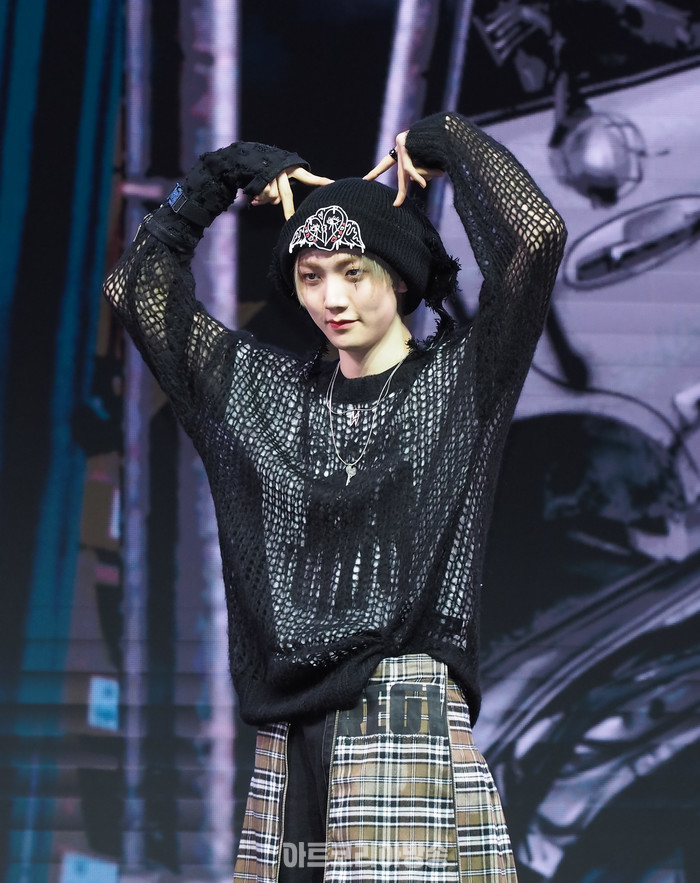 올아워즈 첫 번째 미니 앨범 '올아워즈'(ALL OURS) 데뷔 쇼케이스(현빈). 2024.01.10 사진 ⓒ아트코리아방송 이용선 기자​​