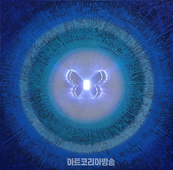 Interstellar 02468_ mixed media on canvas_60x60cm_2024