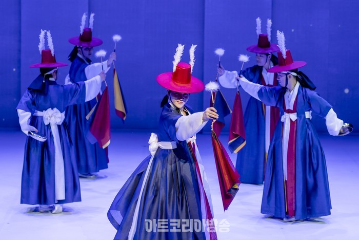 국립무용단 진쇠춤(2022년) 제공 국립극장