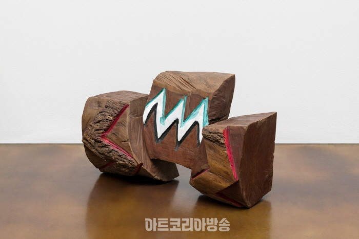 국제갤러리와 리만머핀, 한국 1세대 여성 조각가 김윤신과 공동 소속 계약전