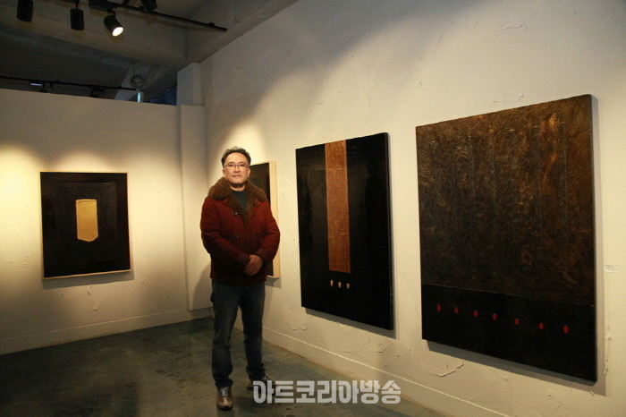 석굴암 주지 도일 스님, ‘청룡의 해 108용 특별전시회’