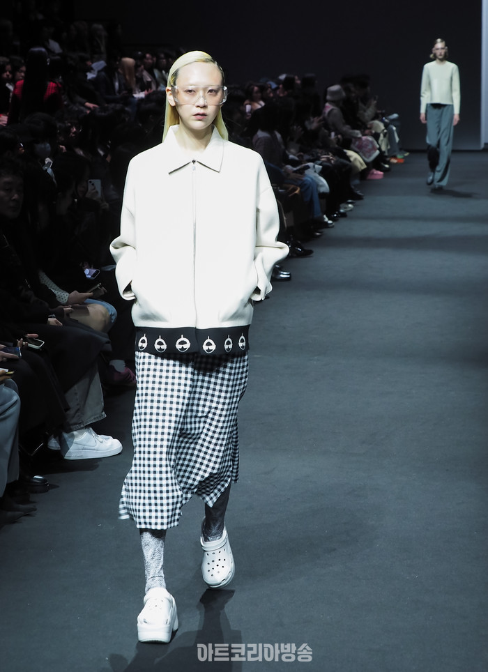 2024 F/W 서울패션위크 임선옥 디자이너의 브랜드 '파츠파츠'(partsparts) 컬렉션.  2024.02.03 사진 ⓒ아트코리아방송 이용선 기자