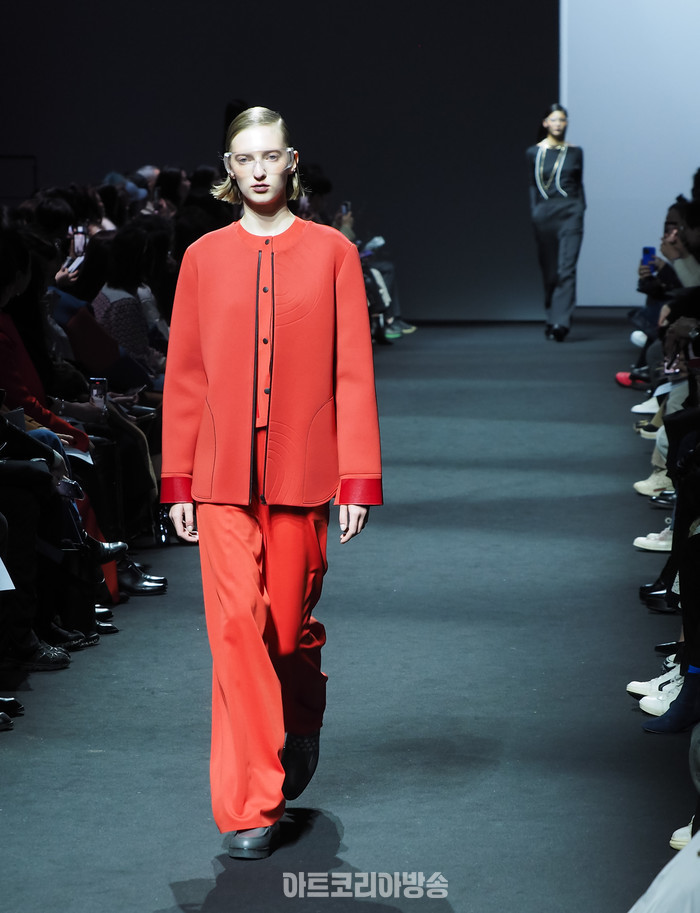 2024 F/W 서울패션위크 임선옥 디자이너의 브랜드 '파츠파츠'(partsparts) 컬렉션.  2024.02.03 사진 ⓒ아트코리아방송 이용선 기자