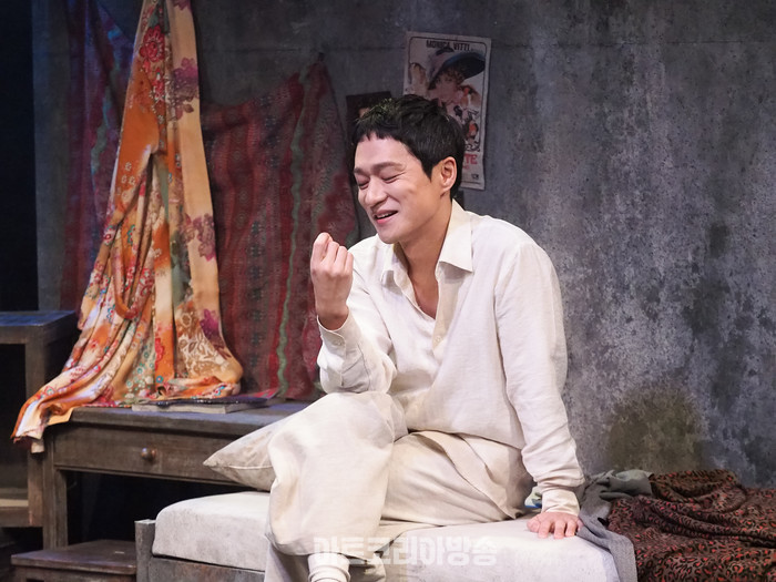 연극 '거미여인의 키스' 프레스콜(몰리나 역 전박찬) 2024.02.02 사진 ⓒ아트코리아방송 이용선 기자