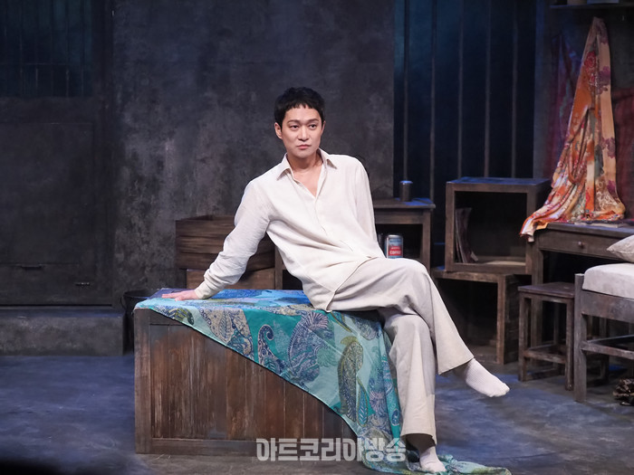 연극 '거미여인의 키스' 프레스콜(몰리나 역 전박찬) 2024.02.02 사진 ⓒ아트코리아방송 이용선 기자