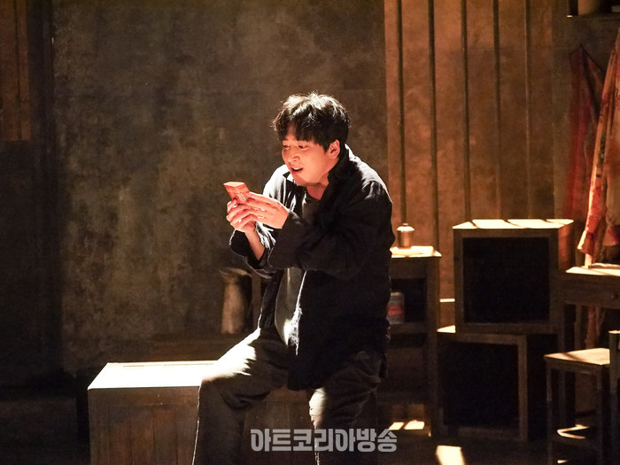 연극 '거미여인의 키스' 프레스콜(발렌틴 역 차선우) 2024.02.02 사진 ⓒ아트코리아방송 이용선 기자