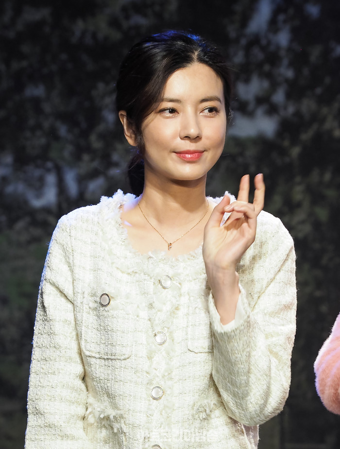 연극 '남사친 여사친' 프레스콜(미리 역 김보미) 2024.02.06 사진 ⓒ아트코리아방송 이용선 기자