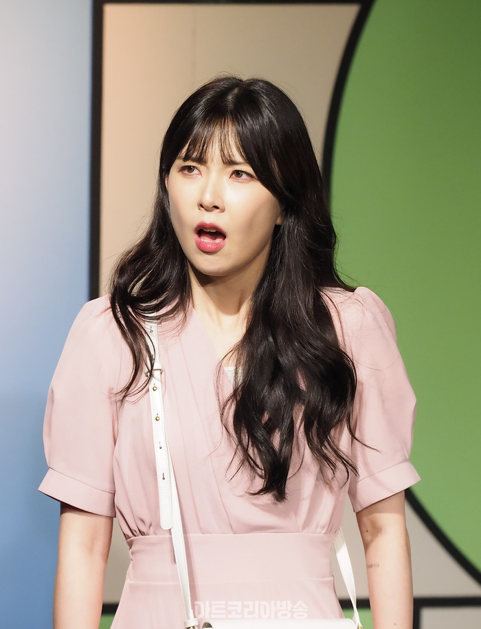 연극 '남사친 여사친' 프레스콜(미리 역 표혜미) 2024.02.06 사진 ⓒ아트코리아방송 이용선 기자