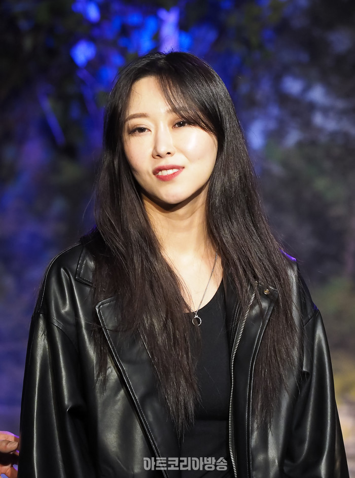 연극 '남사친 여사친' 프레스콜(윤지 역 김도연) 2024.02.06 사진 ⓒ아트코리아방송 이용선 기자