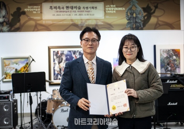 샬레호텔 피카디리미술관 오픈 기념 '2024 김효민 작가' 인터뷰