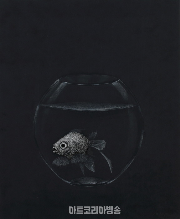 Paradox, 장지,먹,수정테이프,아크릴,콩테, 73 X 60.6cm, 2022