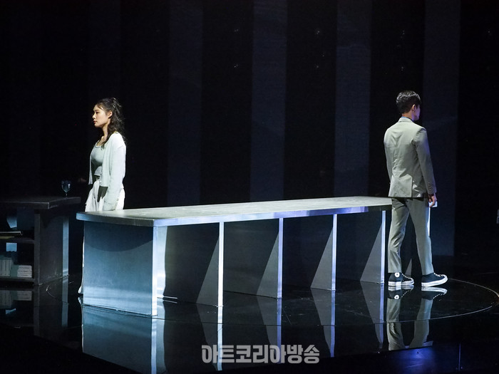 뮤지컬 '라스트 파이브 이어스' 프레스콜(제이미 역 이충주, 캐시 역 민경아) 2024.02.14 ⓒ아트코리아방송 이용선 기자