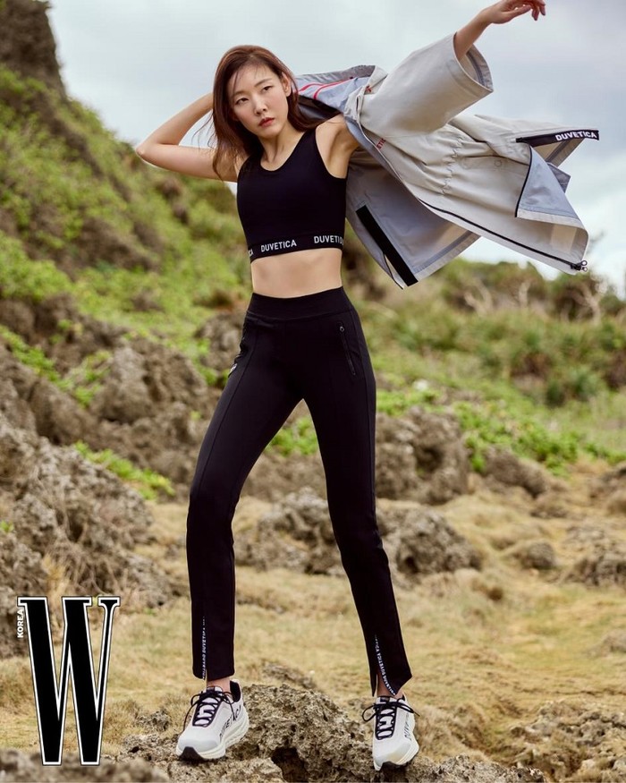 듀베티카(DUVETICA)와 함께한 W KOREA 3월호 화보(한혜진) 제공 W KOREA