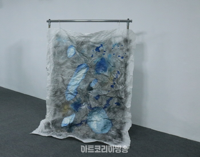 6인의 단체전 '첫사랑은 흐려지기에 아름답다'