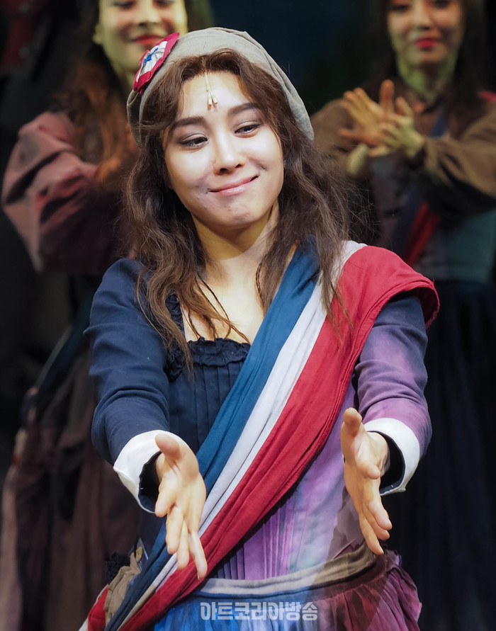 뮤지컬 '마리 앙투아네트' 커튼콜(마그리드 아르노 역 옥주) 2024.03.15 사진 ⓒ아트코리아방송 이용선 기자