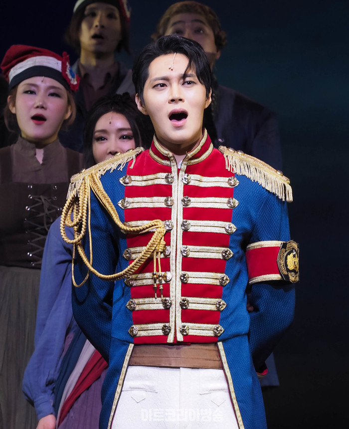 뮤지컬 '마리 앙투아네트' 커튼콜(악셀 폰 페르젠 백작 역 이해준 ) 2024.03.15 사진 ⓒ아트코리아방송 이용선 기자