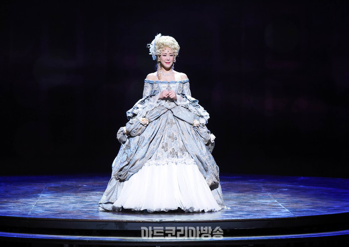 뮤지컬 '마리 앙투아네트' 커튼콜(마리 앙투아네트 역 김소향) 2024.03.15 사진 ⓒ아트코리아방송 이용선 기자