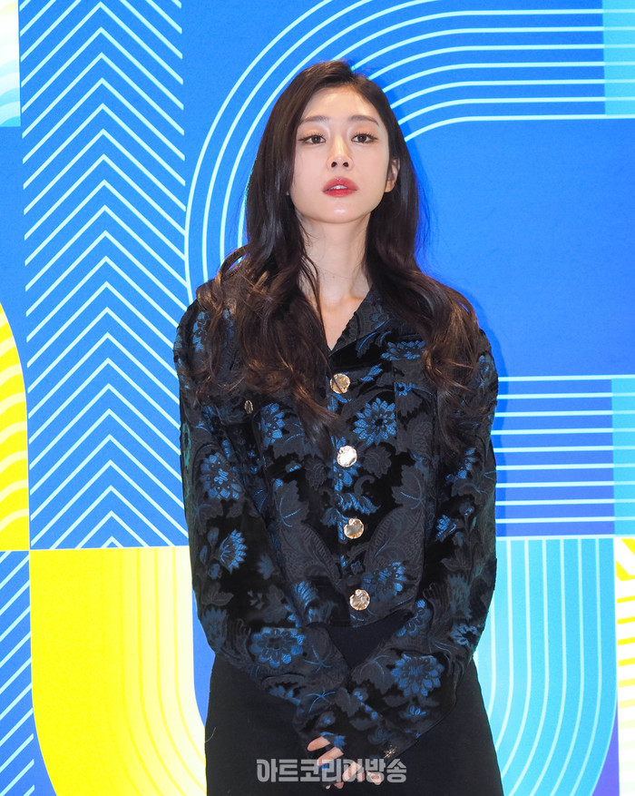 패션코드 2024 F/W 박소현 디자이너 브랜드 니치투나잇(NICHE2NIGHT) 포토월 행사(서지수) 2024.03.21 사진 ⓒ아트코리아방송 이용선 기자