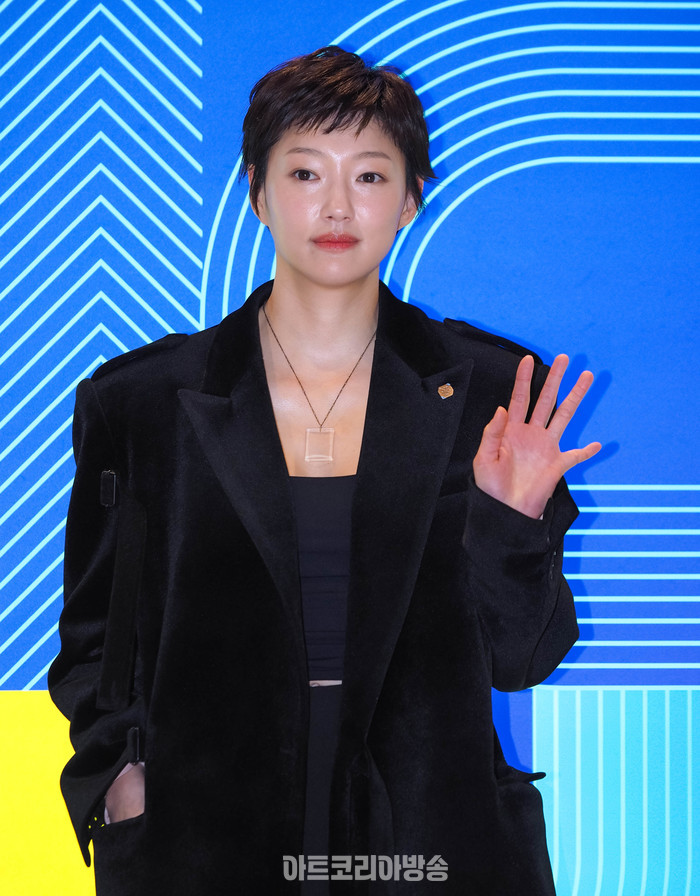 패션코드 2024 F/W 박소현 디자이너 브랜드 니치투나잇(NICHE2NIGHT) 포토월 행사(이엘) 2024.03.21 사진 ⓒ아트코리아방송 이용선 기자