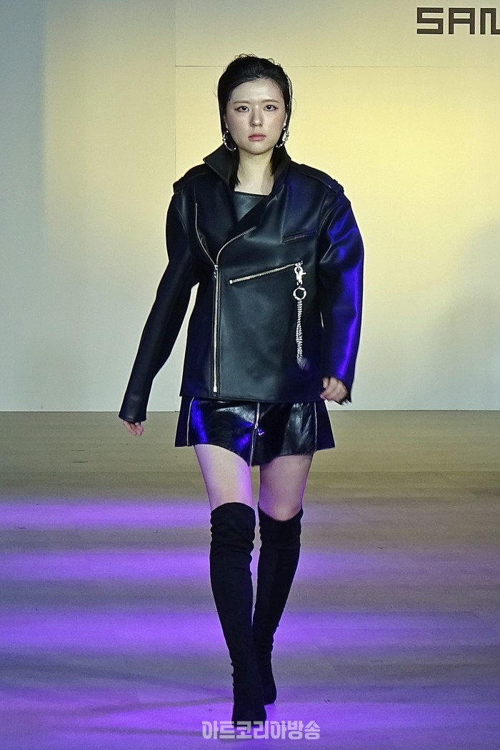 패션코드 2024 F/W 룬케이브 패션쇼