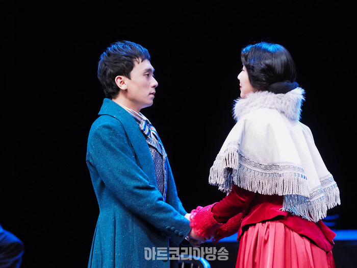 서울시극단 연극 '욘, John' 프레스콜(엘하르트 보르크만 역 이승우) 2024.03.29 사진 ⓒ아트코리아방송 이용선 기자