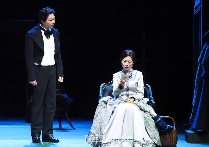 서울시극단 연극 '욘, John' 프레스콜(귀닐 보르크만역 이주영) 2024.03.29 사진 ⓒ아트코리아방송 이용선 기자