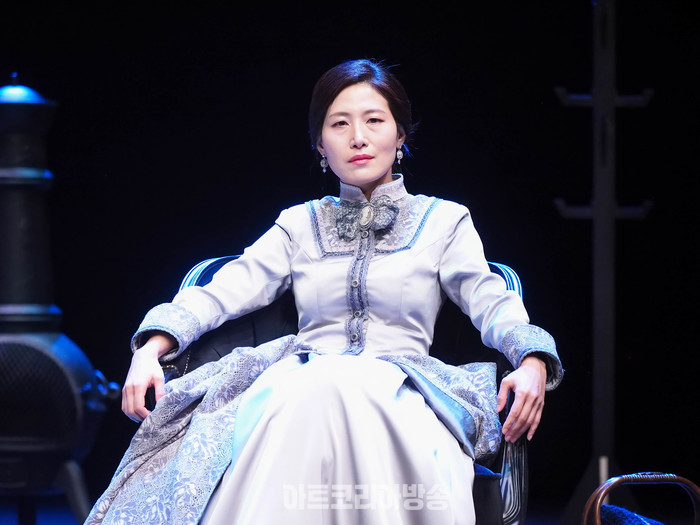 서울시극단 연극 '욘, John' 프레스콜(귀닐 보르크만역 이주영) 2024.03.29 사진 ⓒ아트코리아방송 이용선 기자