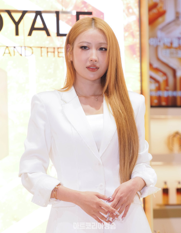 메종 겔랑 아베이 로얄 컬렉션 신제품 출시 팝업 스토어(메이크업 아티스트이사배) 2024.04.06 사진  ⓒ아트코리아방송 이용선 기자