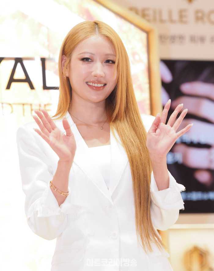 메종 겔랑 아베이 로얄 컬렉션 신제품 출시 팝업 스토어(메이크업 아티스트이사배) 2024.04.06 사진  ⓒ아트코리아방송 이용선 기자