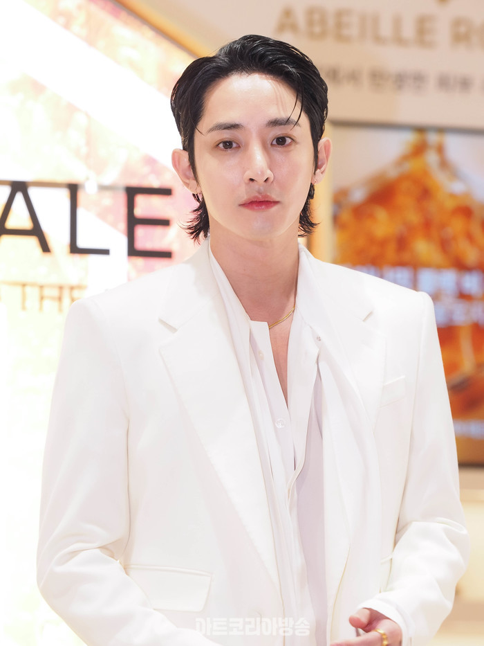 메종 겔랑 아베이 로얄 컬렉션 신제품 출시 팝업 스토어(이수혁) 2024.04.06 사진 ⓒ아트코리아방송 이용선 기자