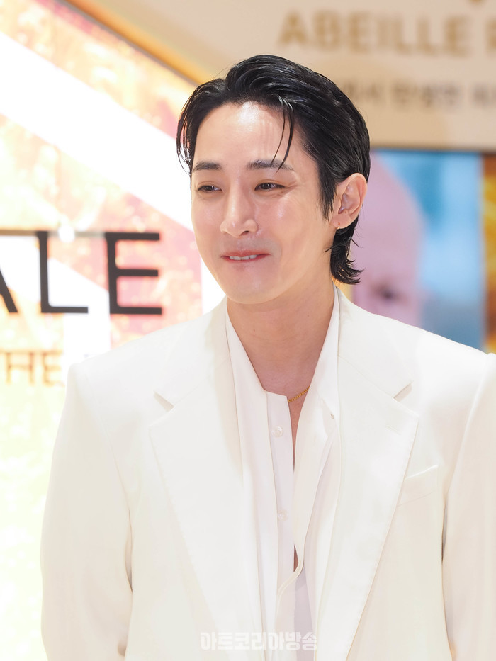 메종 겔랑 아베이 로얄 컬렉션 신제품 출시 팝업 스토어(이수혁) 2024.04.06 사진 ⓒ아트코리아방송 이용선 기자