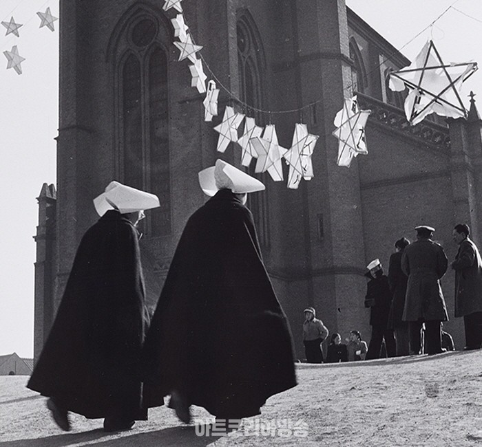 김희중, ‹명동성당›(1956(2006 인화))