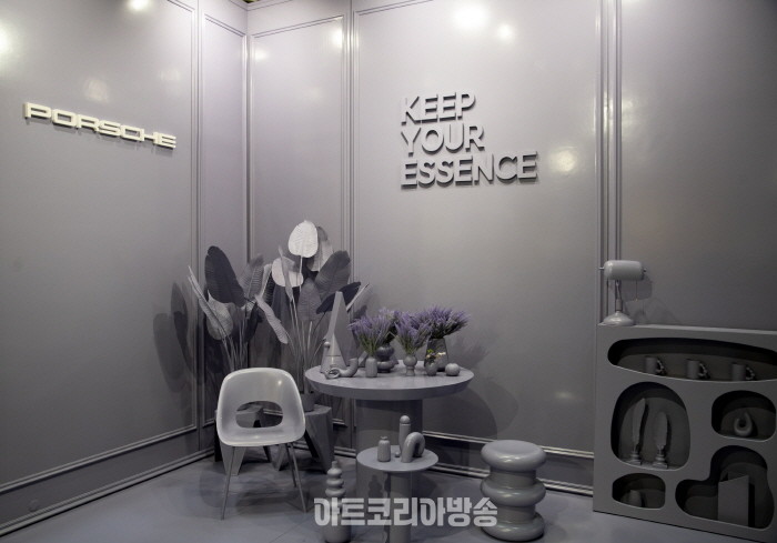 2024 화랑미술제 특별전 'ZOOM-IN EDITION 5'-송지현 작가